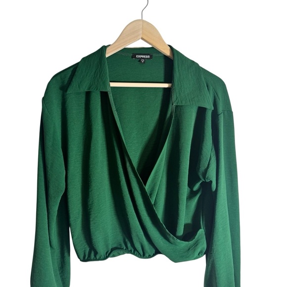 Express Women's Collared V-Neck Long Sleeve Faux Wrap Top Green Size Medium NWT - Picture 3 of 4